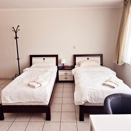 Flatpolis Brussels Airport Budget Дігем Екстер'єр фото